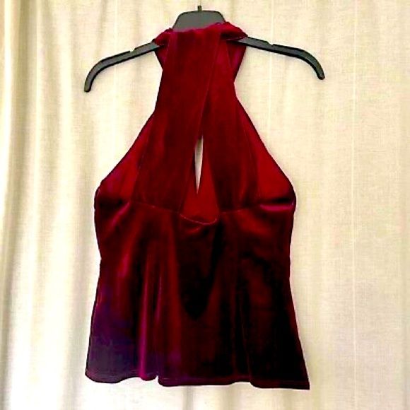 Express Tops - BY EXPRESS PURPLE SILKY HALTER TOP WITH KEY HOLE BY EXPRESS!❤️